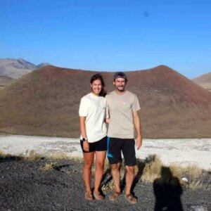 isvicreli cift meke golunde kamp kurdu CZeAcvVj