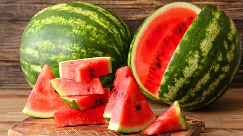 karpuzun fiyati tarlada 1 lira markette 8 lirayi asti 71D4w7xb