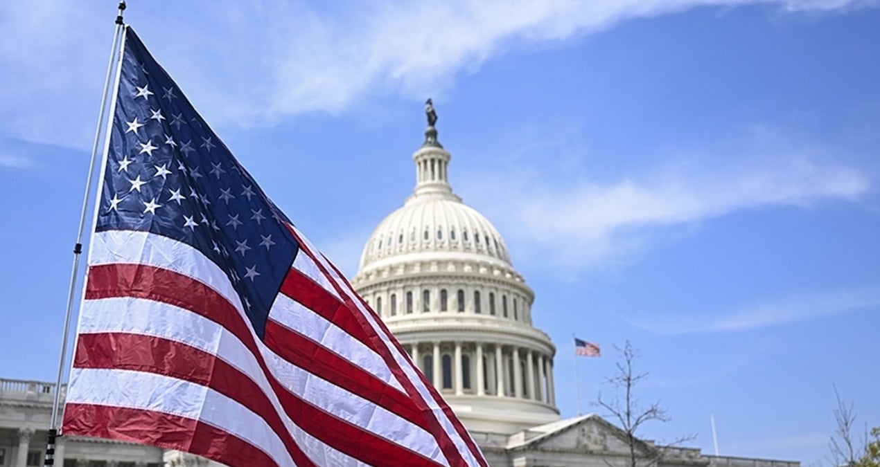 abdde helikopter dustu 4 asker oldu BgQpfihk