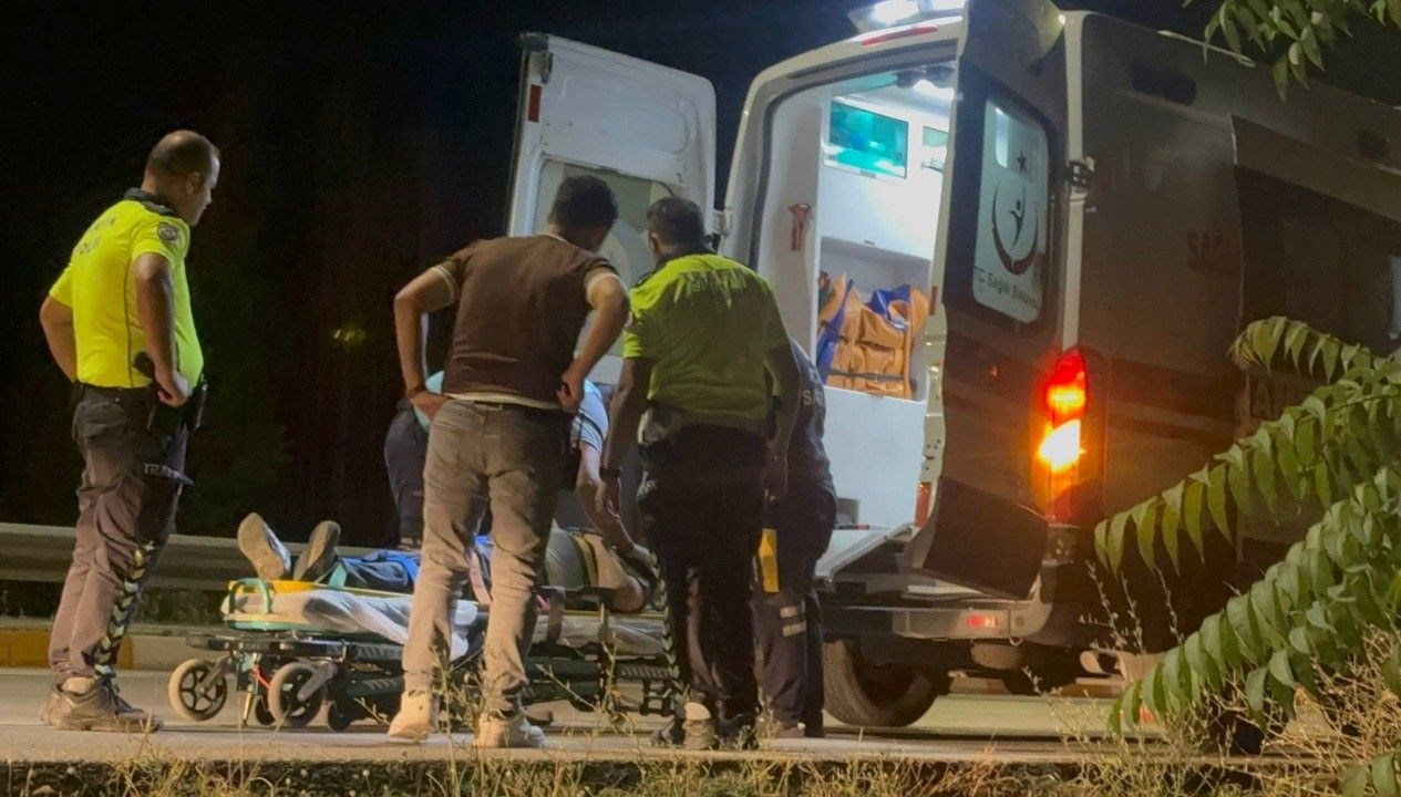 alkollu surucunun kullandigi otomobil sarampole uctu I6KNKlXe