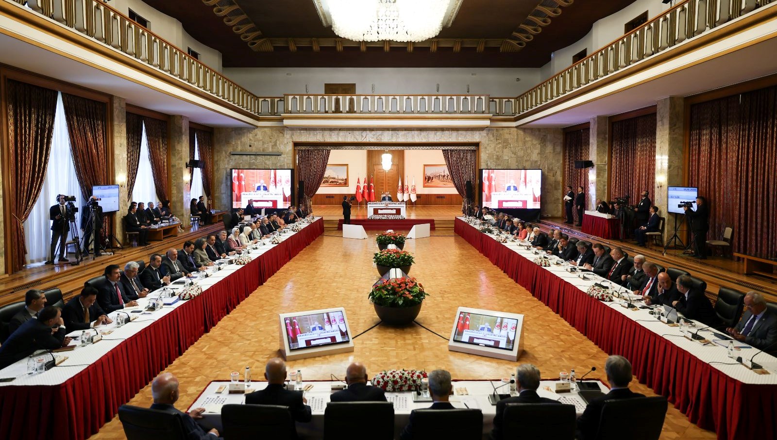 komisyon imraliya gitsin onerisi l8eP5b62