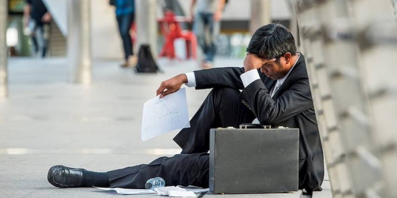 medya devi yuzlerce kisiyi isten cikaracak iFXkIOgS