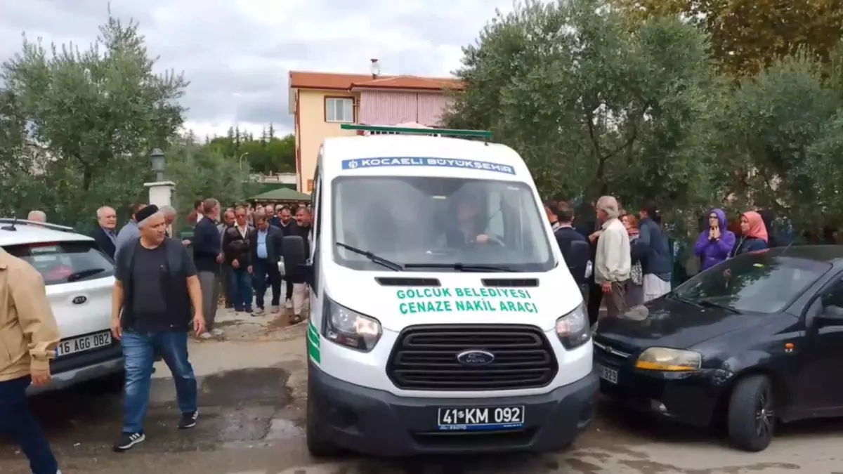 dilovasinda petrokimya tesisinde patlama BCNLHZxp