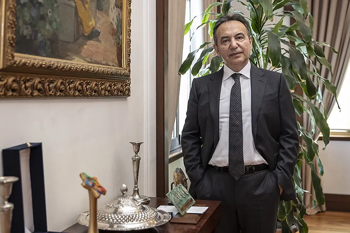 operasyon sonrasi ciner grubunda istifa depremi en kilit isim gorevini birakti sqIpOK8w