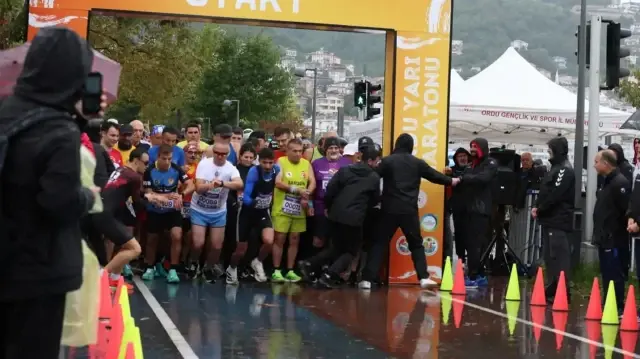 orduda yari maraton ve halk kosusu duzenlendi X1bqthUB.webp