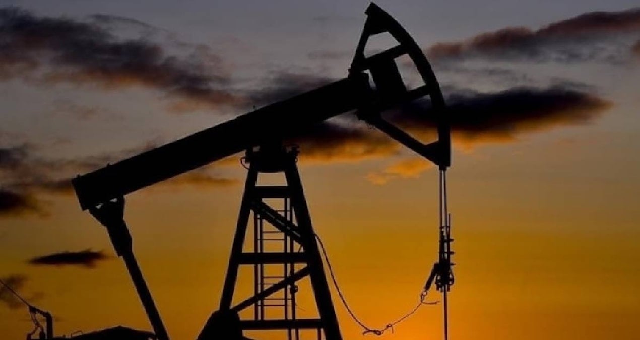 petrolde sabahin ilk saatlerinde korkutan dusus K6Wgy1dX.jpg