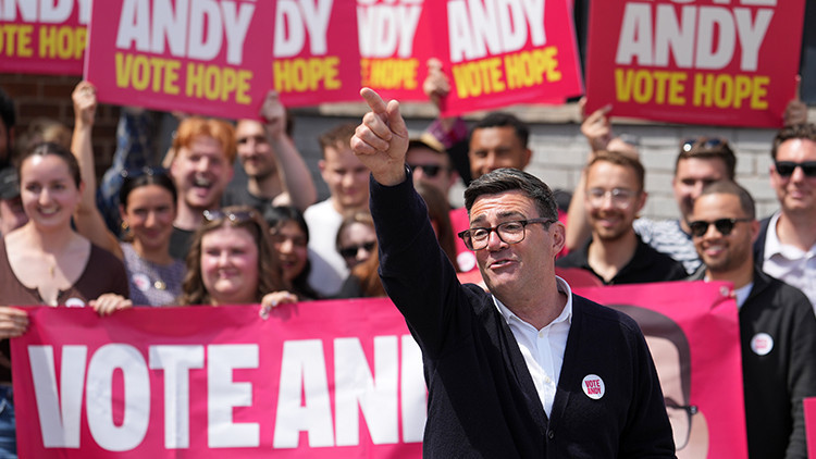 İngiltere’de başbakanlığın en büyük adayı: ‘Kuzeyin kralı’ Andy Burnham