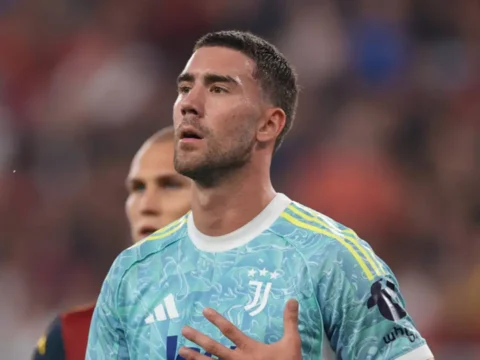 Adi siyah beyazlilarla aniliyordu dusan vlahovic transferinde besiktasa rakip cikti 34qNR1Wl